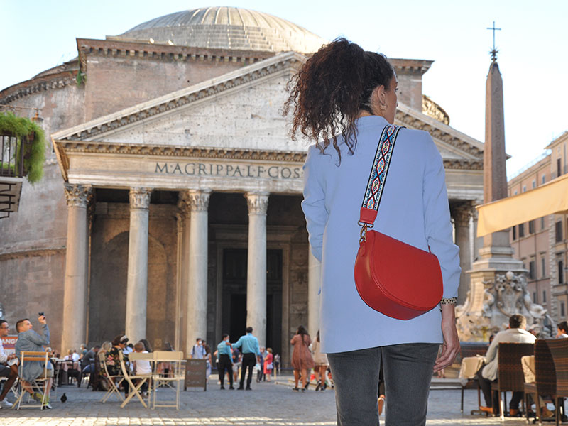 Mia a Piazza del Pantheon